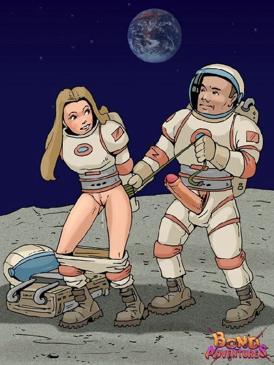 Explorador de la Luna golpea el mango de un martillo en el coño de su compañero
 #69646646