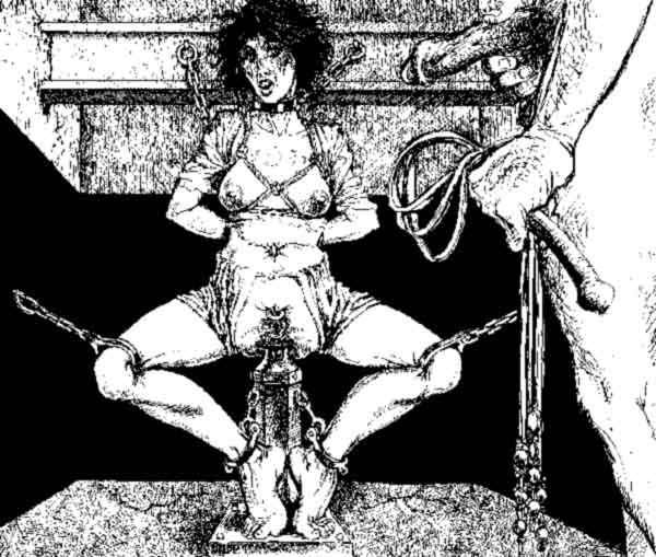 Femmes hurlantes dans une torture médiévale
 #69680640