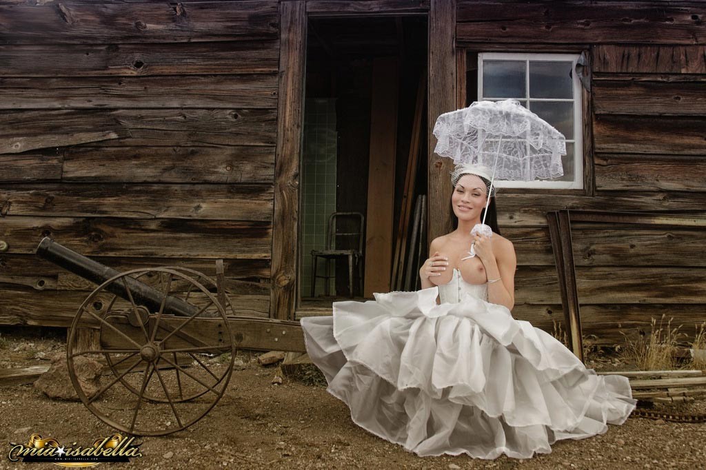 TS Mia Isabella posing as a sexy bride #79212577