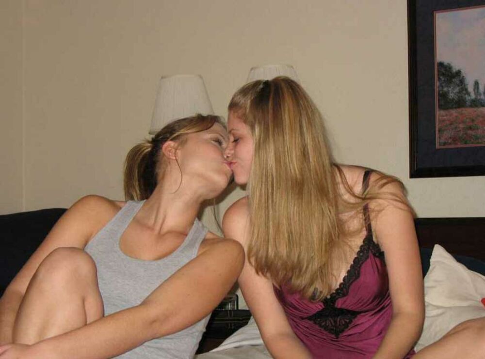 Teen lesbian gfs licking and kissing gallery 11 #67789204