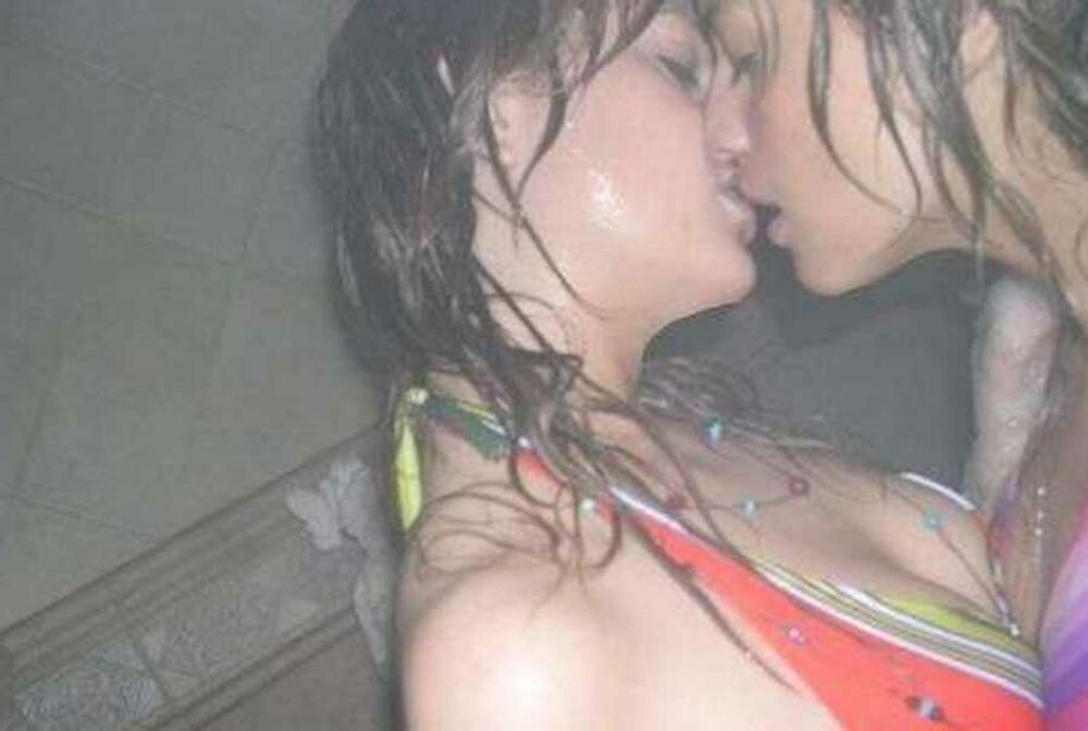 Teen lesbian gfs licking and kissing gallery 11 #67789255