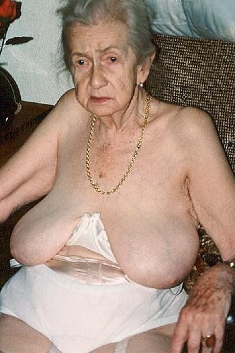 very old amateur granny with big saggy tits #67117800