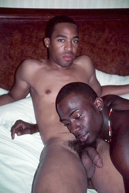 Black studs mutual blowing and diddling on bed in a cheap motel #76948756