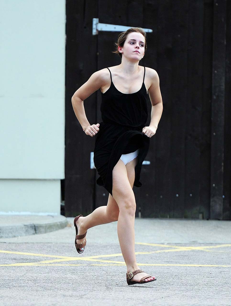 Emma Watson fucking sexy and hot paparazzi upskirt photos #75293219