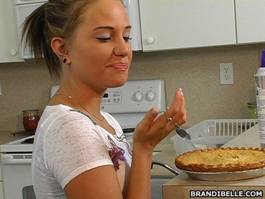 Slutty teen Brandi Belle banged while baking a pie #74163869