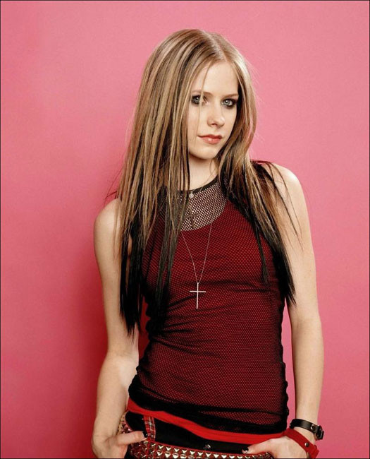 Avril Lavigne shows her perky tit #75443589