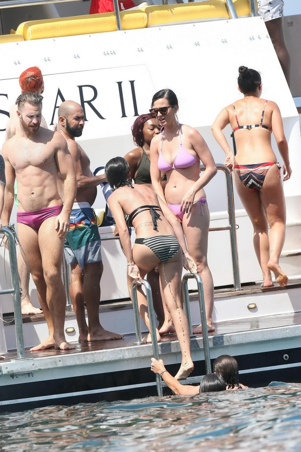 Katy Perry showing off her bikini body and cameltoe on a yacht in Sydney #75180366