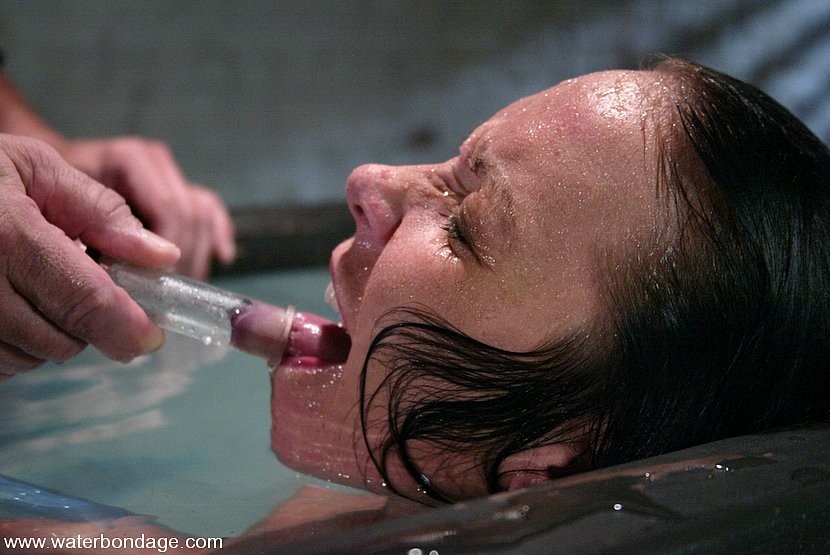 Julie Night sub submits to bondage with whipping and cold water #71967652