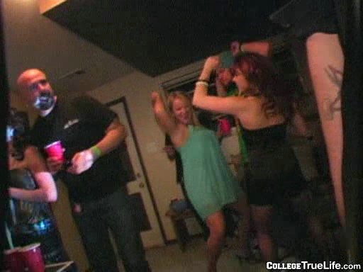 Ein paar meiner besten Exgirls
 #77560862