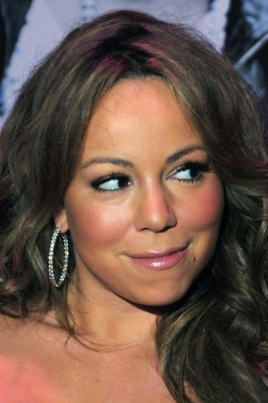 Mariah Carey upskirt and braless boob cleavage #75378741