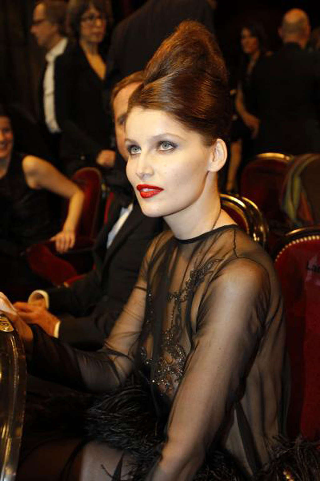 Laetitia casta muy sexy y caliente ver a través de fotos paparazzi
 #75358150