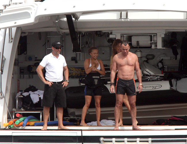 Hayden panettiere surprise en bikini sur un yacht #75380210