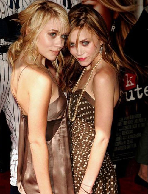 Celebrity super babes Olsen Twins posing very sexy and hot #75419729