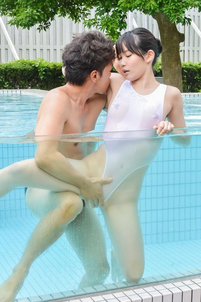 Yui Kasugano fucks in pool #69747910