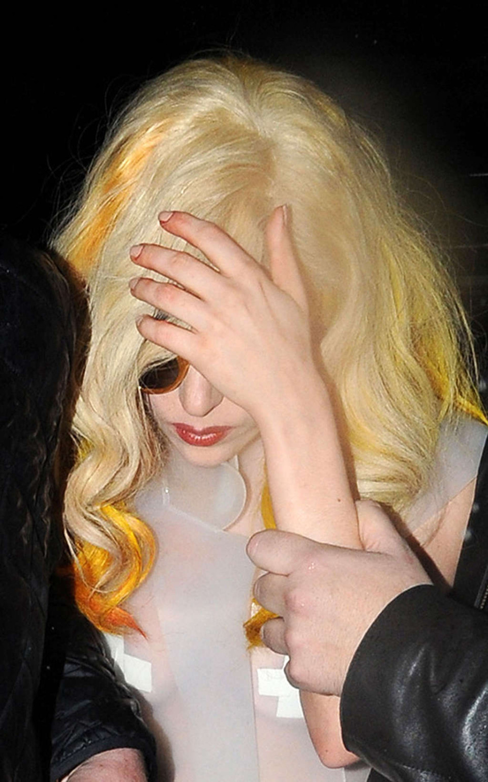 Lady Gaga mostrando sus tetas y su tanga en un vestido transparente
 #75358197