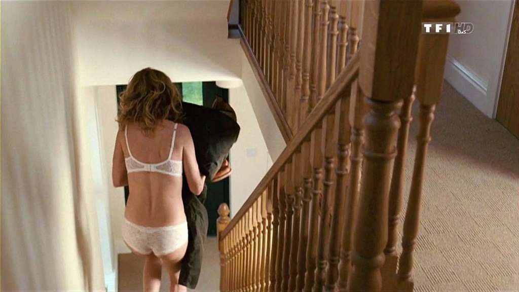 Heather Graham looking very sexy in underwear and showing her big tits #75334111