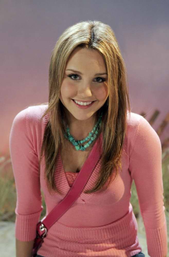 L'actrice jeune sexy amanda bynes
 #75366843