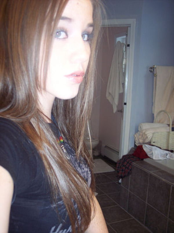 Jóvenes cachondas en bragas
 #79432625