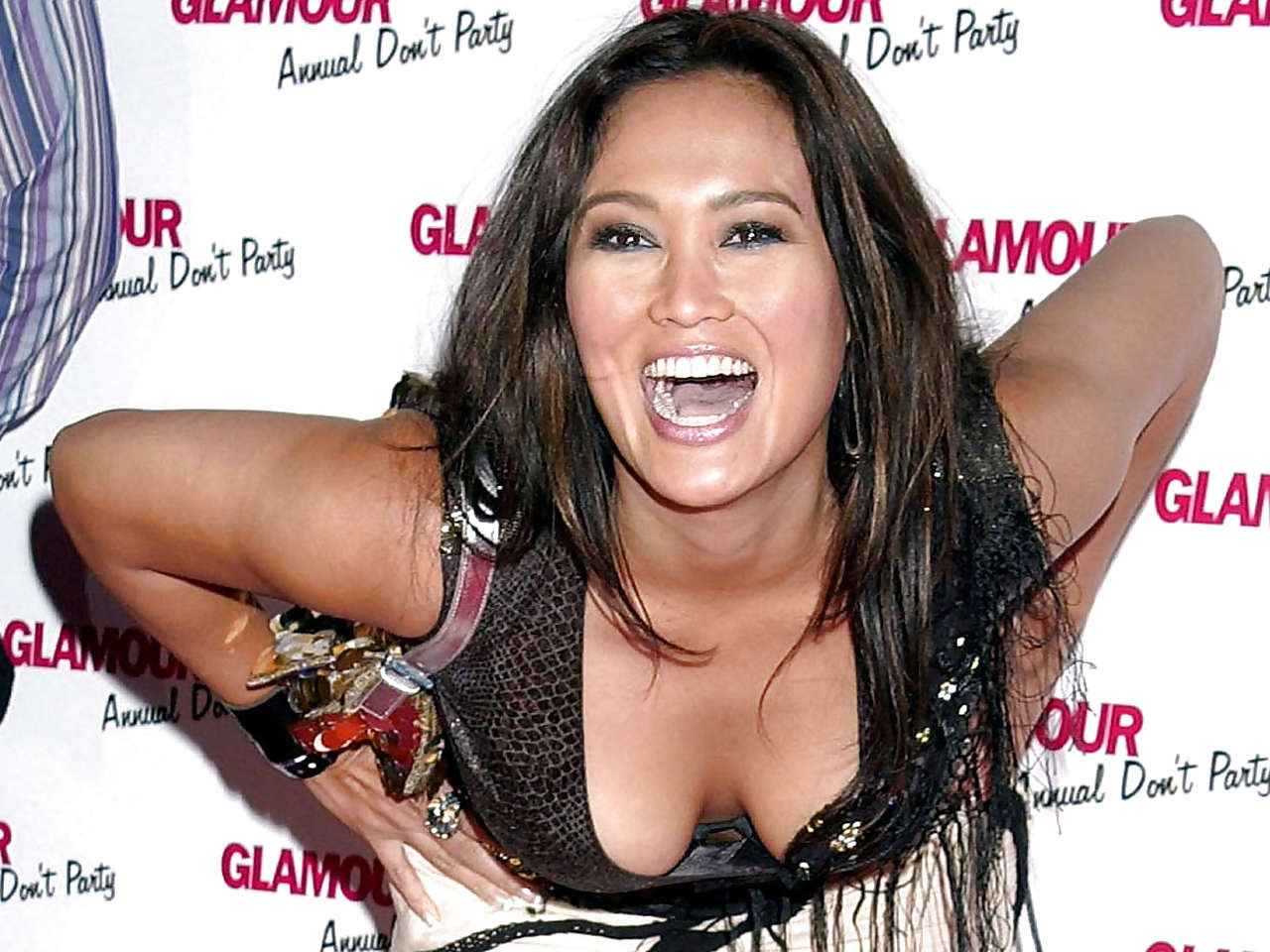 Tia Carrere Downblouse Paparazzi Pictures And Posing Sexy In Bikini