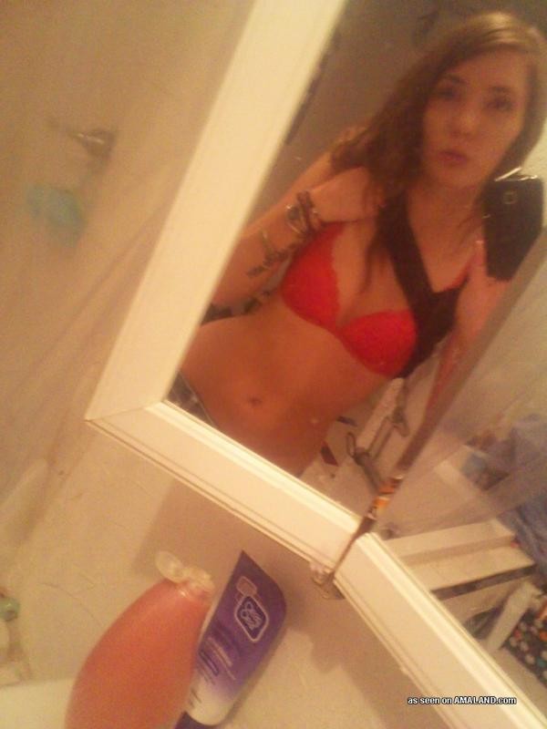 Sexy non-nude chick camwhoring in her lingerie #76130254