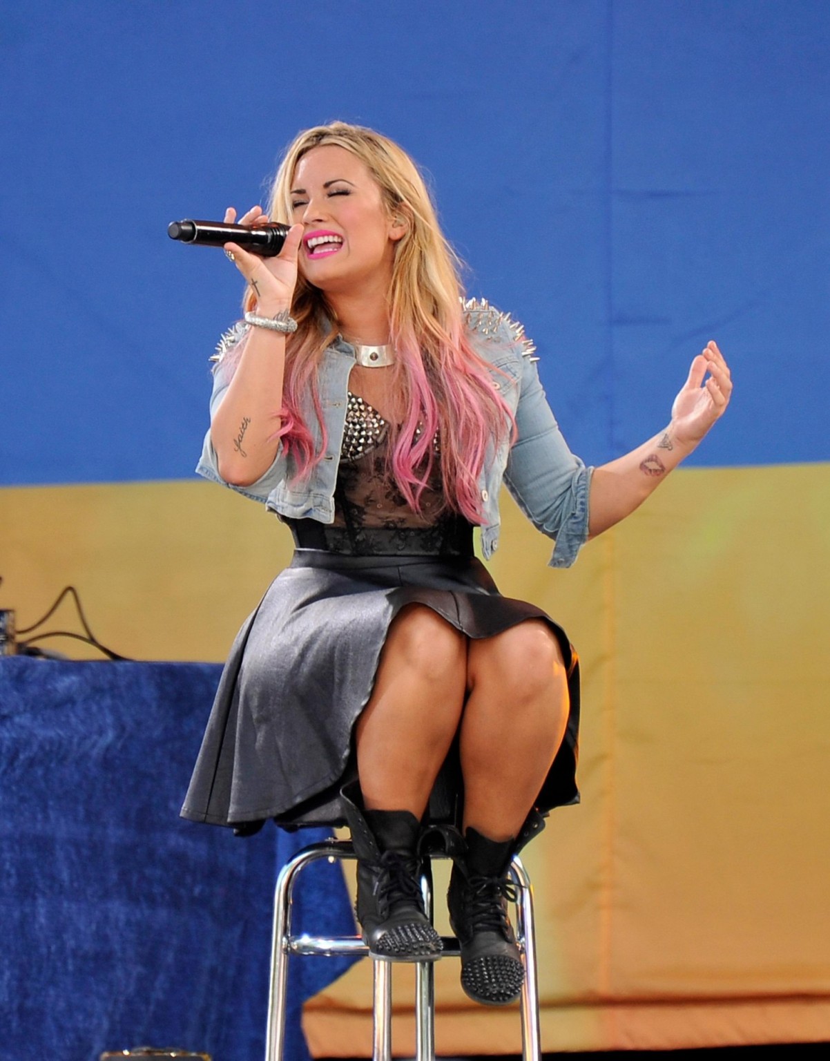 Demi Lovato upskirt while performing on Good Morning America at Central Park in  #75257840
