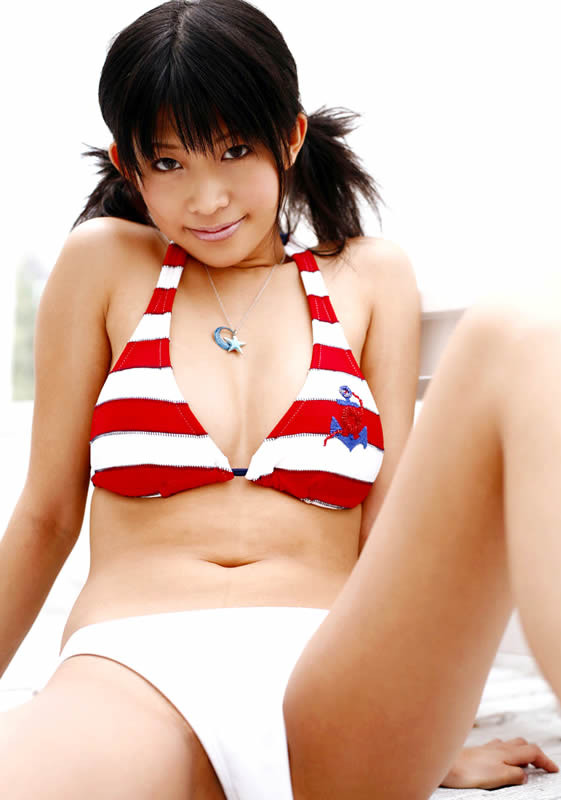 Wunderschöne japanische Mädchen mit schönen Titten
 #69969327