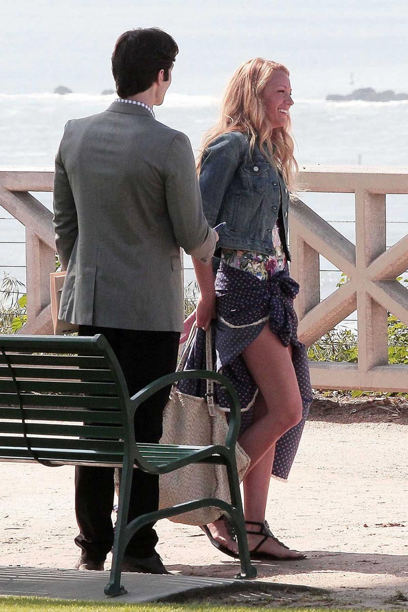 Blake Lively showing nice cleavage in dresses #75311626