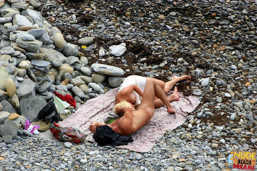 Blowjob on the publick beach  what can be better #67370905