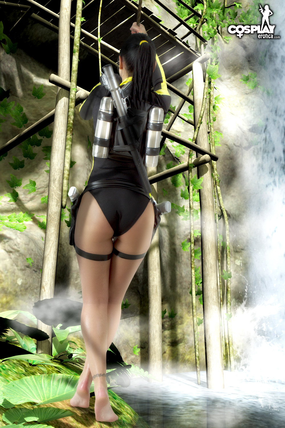 Lara croft tomb raider cosplay avec mea lee
 #71055779