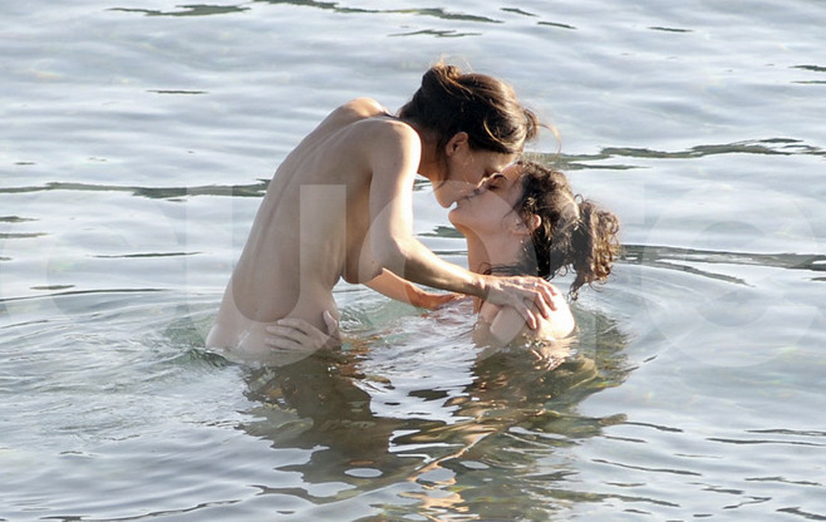 Elena Anaya making out with her busty girlfriend on a nudist beach #75289540