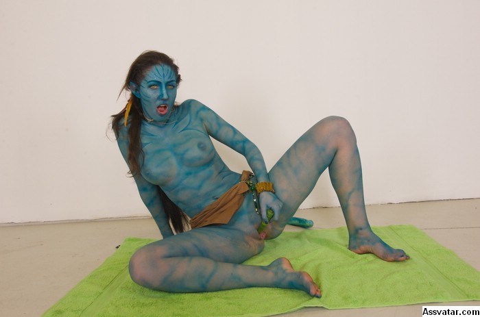 Avatar porno seltsam bizarr blowjob blau hottie saugen
 #73249631