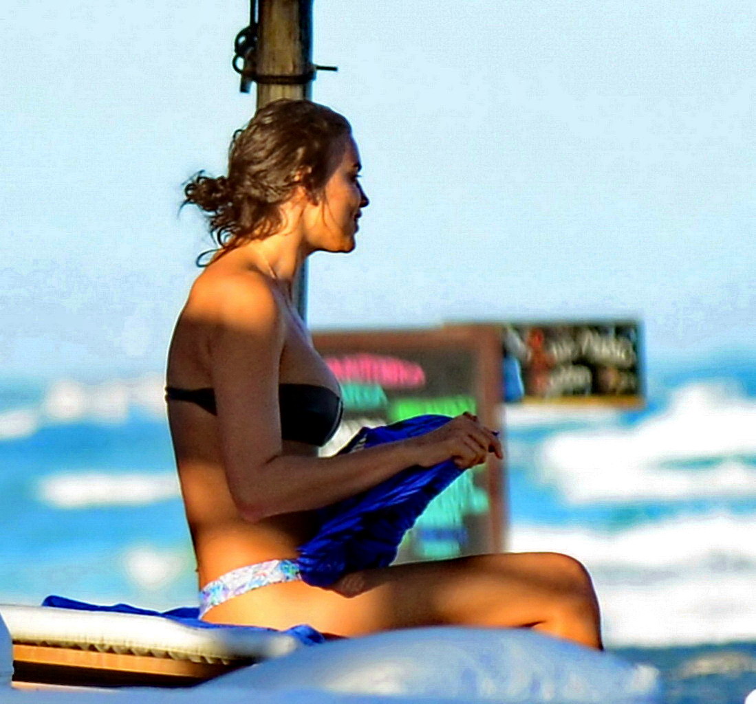 Irina Shayk showing off her bikini body on a beach in Mexico #75206585