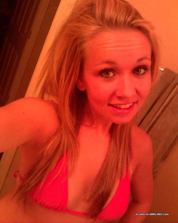 Amateur sexy kinky cutie camwhoring
 #68348951