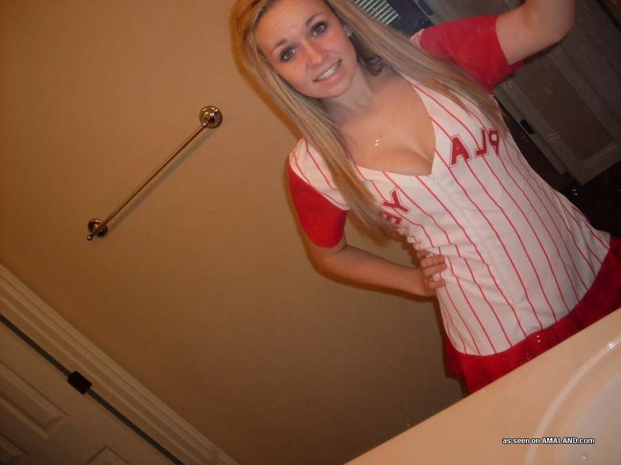 Amateur sexy kinky cutie camwhoring
 #68348965