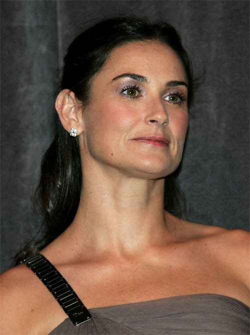 Demi moore sexy milf celeb gros seins exposés
 #74957074