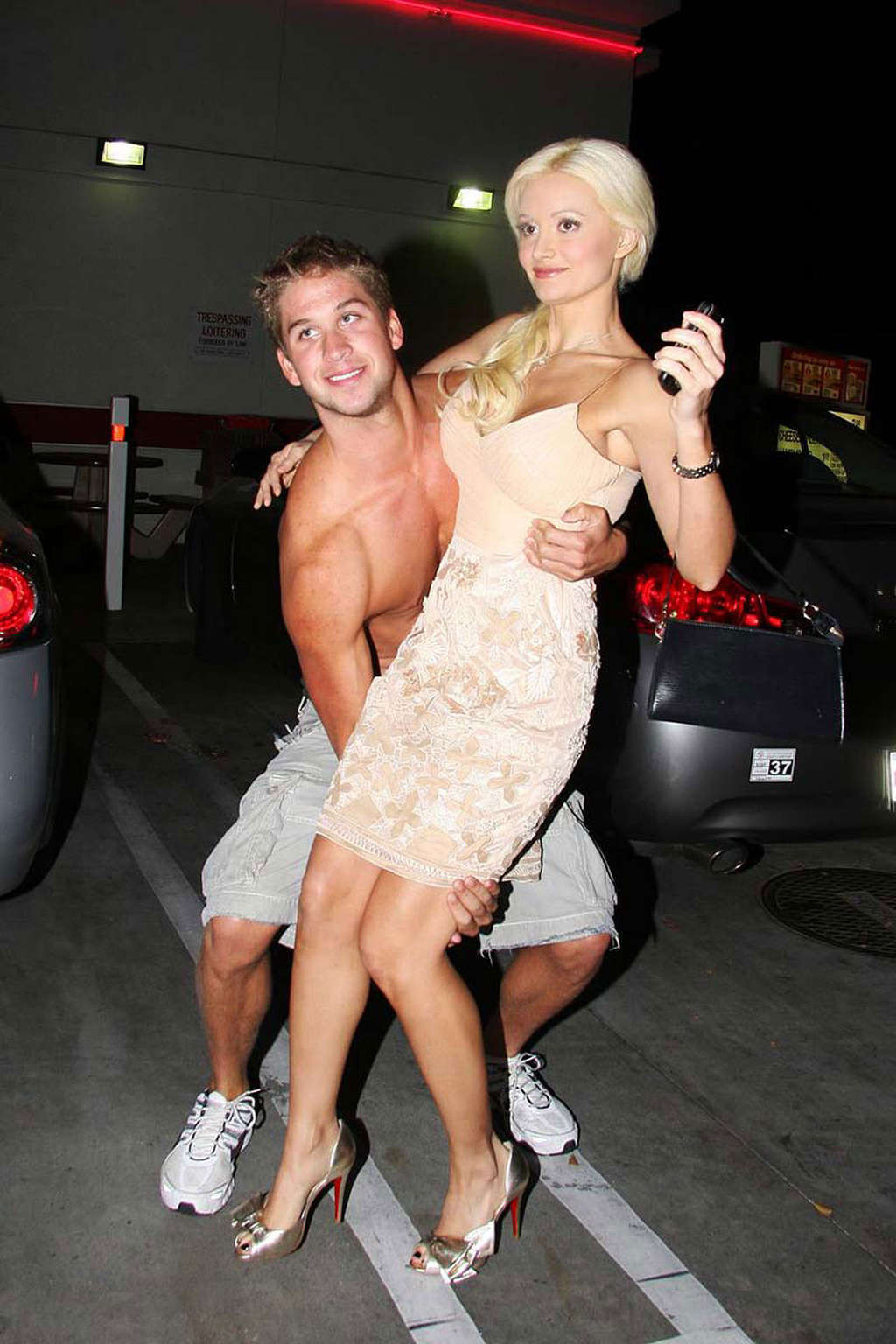 Holly madison tetas
 #75377536