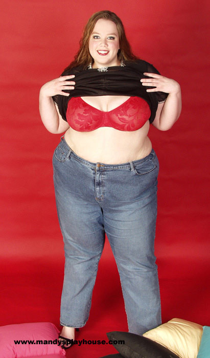 gorgeous bbw strips out of her tight ass jeans #75583197