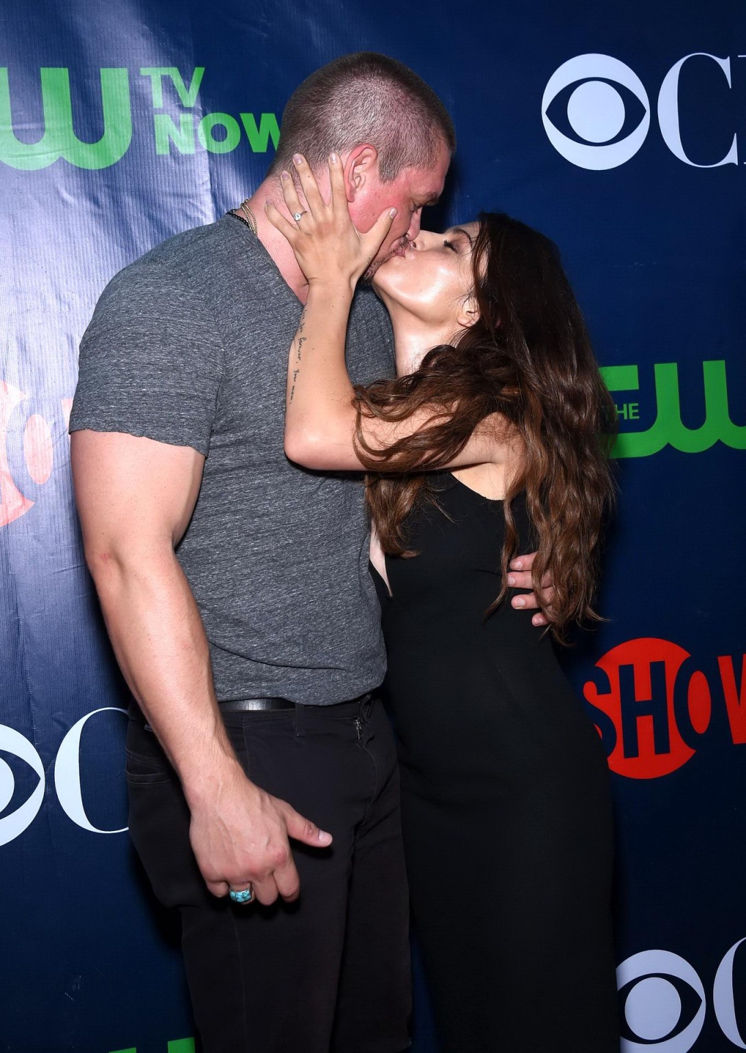 Sarah Shahi showing huge cleavage  making out at Showtime CBS  T #75155253