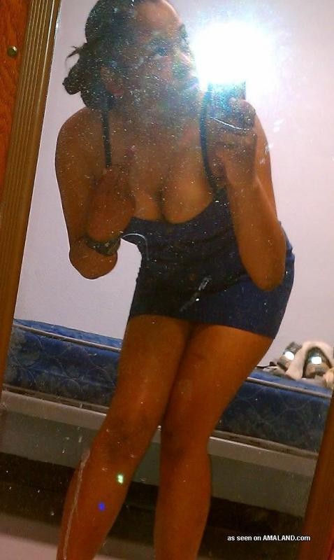 Collection of a sexy black girlfriend camwhoring in her room #73306153