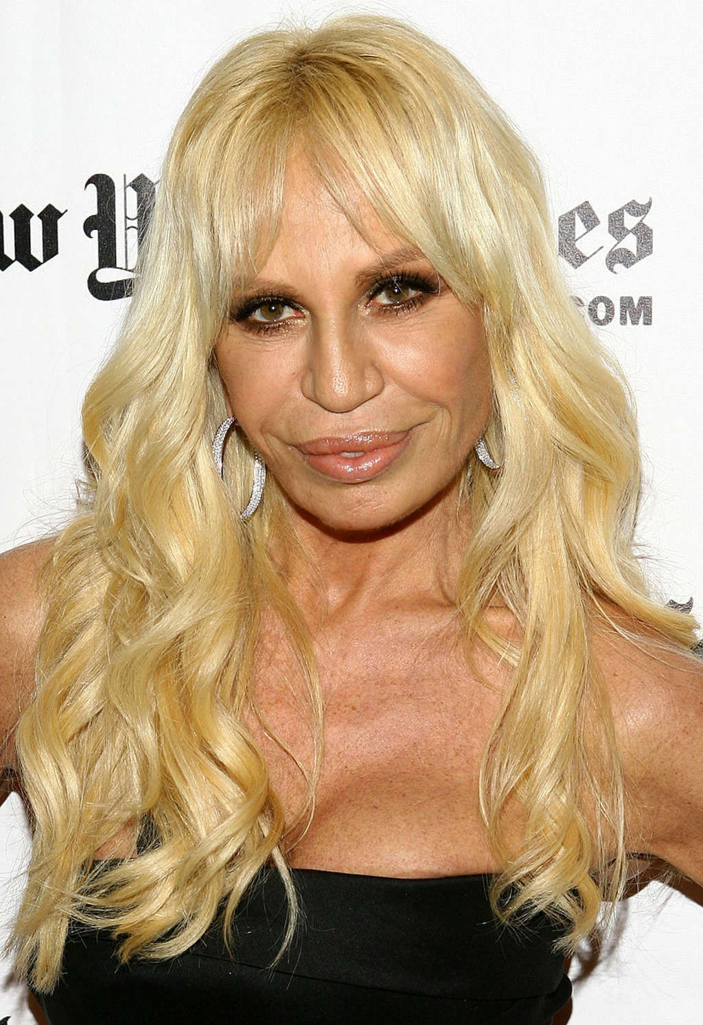 Donatella Versace cought exposing her big tits on beach paparazzi pictures #75362541