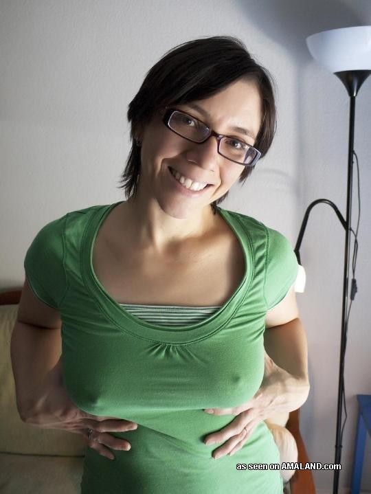 Sammlung von kinky Ehefrauen zeigen ihre schönen Brüste
 #75454758
