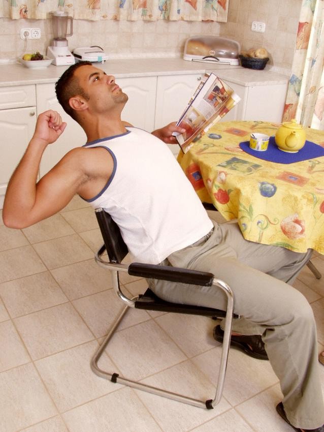 ブルネットの恋人が顔面セックスとマンコファック
 #76000335