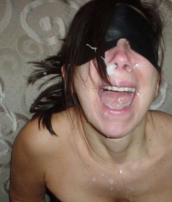 Bilderserie von frechen Amateur-Küken, die gerne Sperma im Gesicht haben
 #68466240