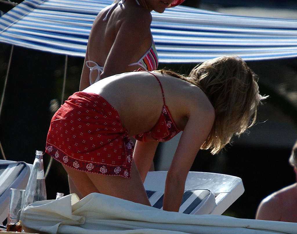 Rachel Stevens enjoy the pool and shows her sexy ass and perfect body #75376164