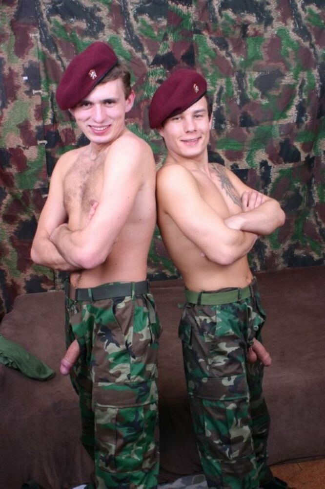 Buff muscle bfs posing and fucking gallery 1 #76933832