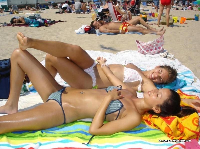 Hot amateur girlfriends in sexy bikinis at the beach #76133197