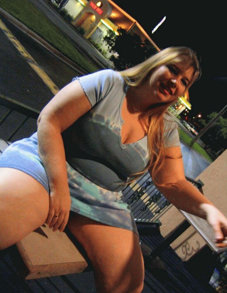 Teenie bbw gfs posando para la galería de fotos 12
 #75505881