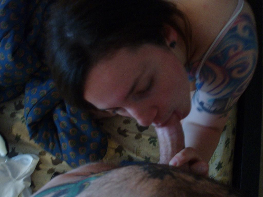 Homemade tattooed amateur teen girlfriend facial #75932523
