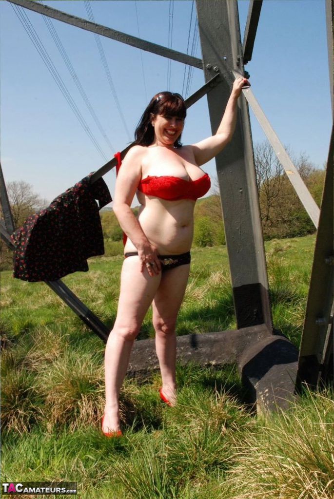 English MILF In The Park #67155608