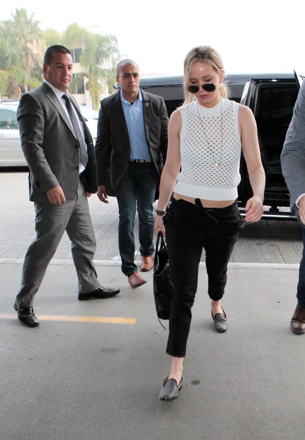 Busty jennifer lawrence vedere attraverso al reggiseno fuori in nyc
 #75165352